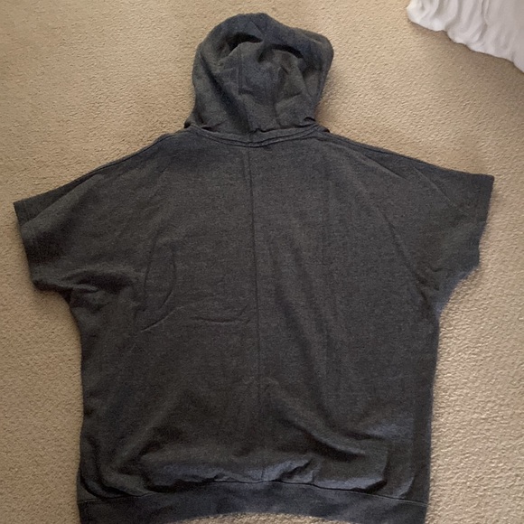 Nike Dark Gray short sleeve Hoodie cowl neck. - Picture 6 of 6